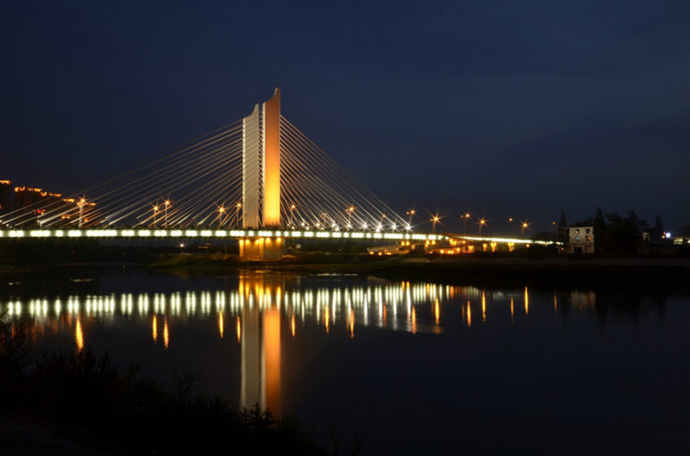 華陽(yáng)錦江大橋